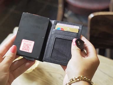 Lost & Found QR-stickers